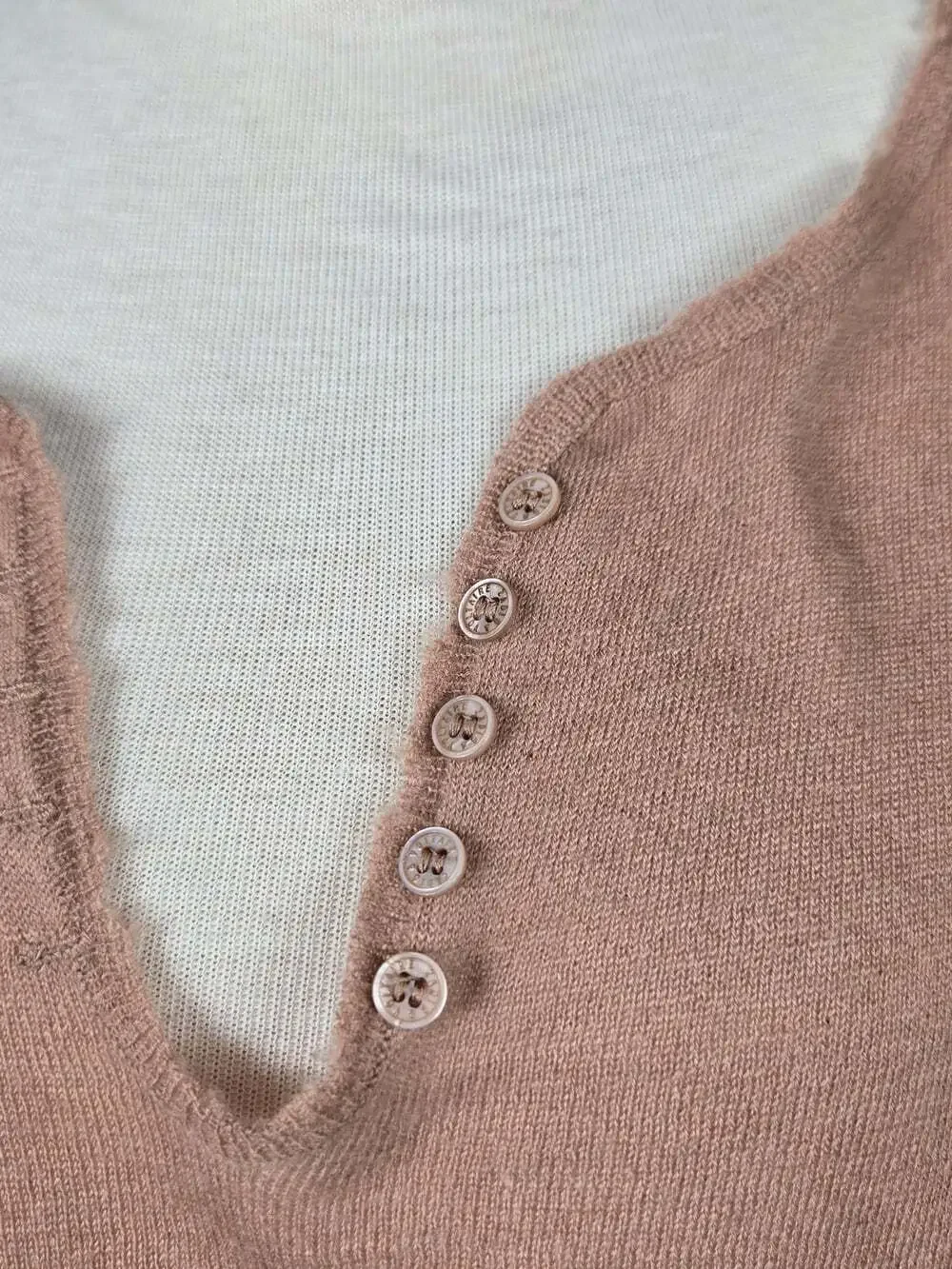 Zadig & Voltaire Celsa 100% Cashmere Sweater M Raw Edge Henley Quiet Luxury